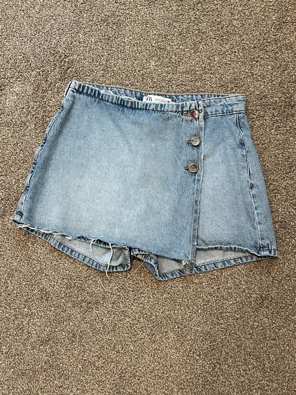 Zara Denim Skort Light Wash Wrap Front Button Mini Skirt Shorts Size M